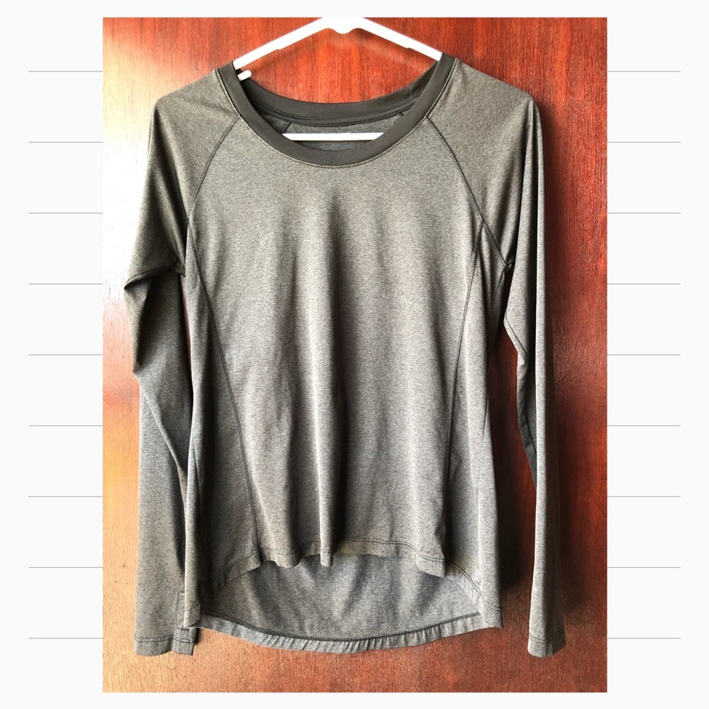 Long sleeve Avia shirt